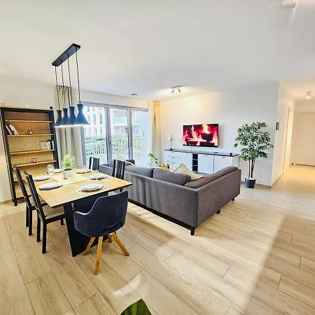 Serene 2 Bedroom Flat With Private Terrace-cd10 Luxembourg By