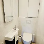 Serene 2 Bedroom Flat With Private Terrace-cd10 Apartment *