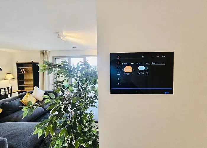 Serene 2 Bedroom Flat With Private Terrace-cd10 *